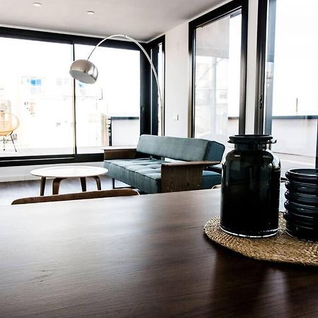 Atico Con Terraza En El Centro De Reus Apartment Bagian luar foto
